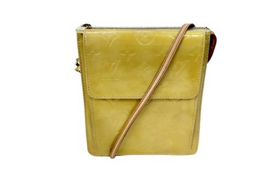 Louis Vuitton Monogram Vernis Motto Pouch Lime Yellow Small