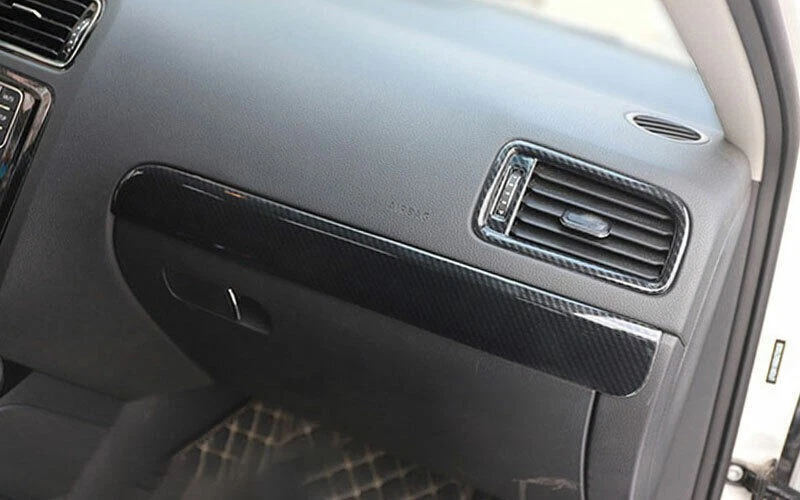 Полоса из углеродного волокна для средней консоли приборной панели для Volkswagen Jetta MK6 2015–2018 годов - Изображение 2 из 4