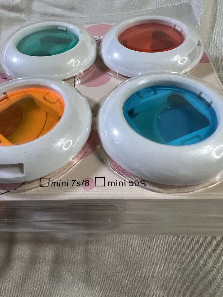 4 Pack Colored Close-Up Lens Filters (NEW) For Fujifilm Instax Mini Camera - Image 4 of 4