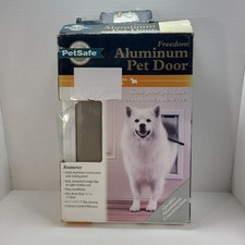 PetSafe Aluminum Pet Door Medium White 1-40 lb PPA00-10860 NEW Open Box