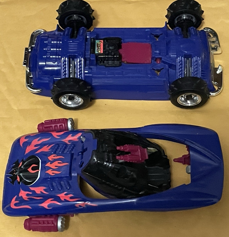 Stinger Mobile Armored Strike Kommand MASK Kenner M.A.S.K. Venom