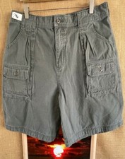 Cabela s men s green cargo shorts 36