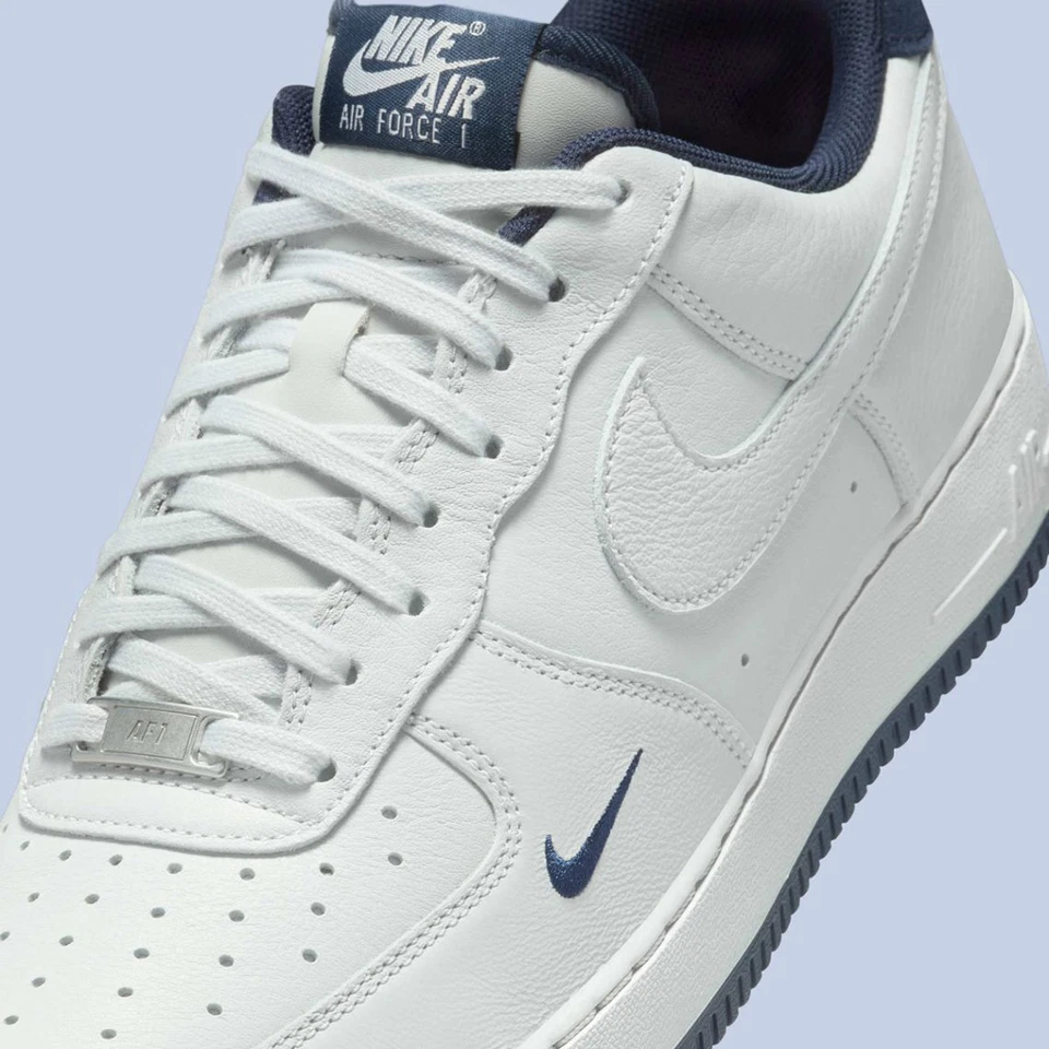 Nike Air Force 1 '07 LV8 Low Georgetown Photon Dust Obsidian Nby HM9483-001 Hombres Foto 3 de 4
