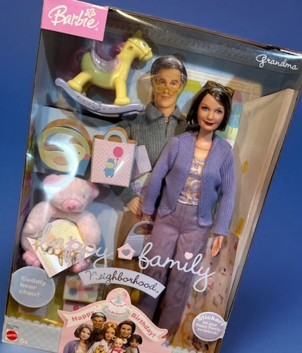 Happy Family Neighborhood Grandma Barbie bambola Mattel B7690 nuovo con scatola 🐤