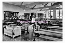 pu1055 - Heckmondwike Grammar School , Handicraft Room , Yorks - print 6x4