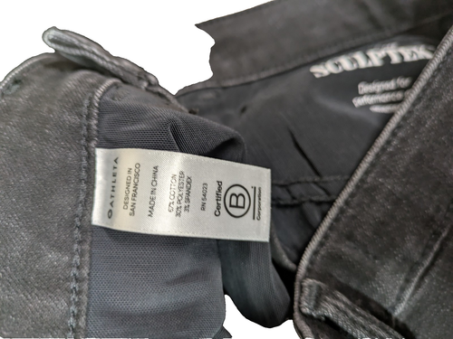 Athleta Sculptek Crop Kick Jean Carbon Wash Size 4P Black New With Tags - Picture 4 of 6