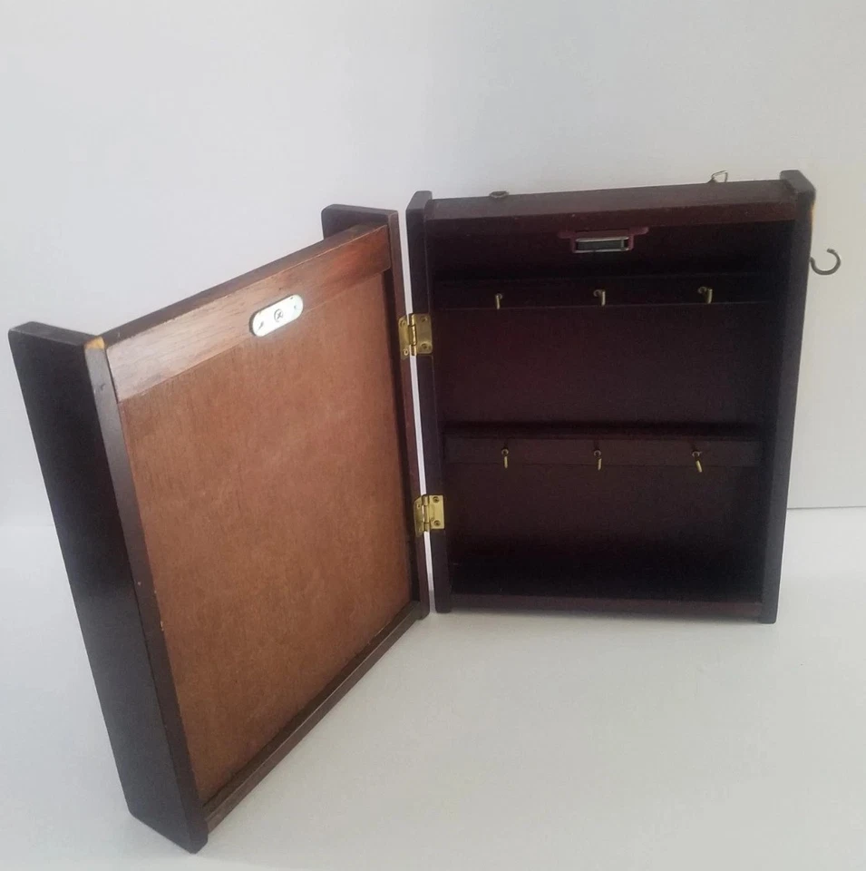 Vintage Hidden Keyholder Cabinet Style Mail Holder W Woven Wood Front - Image 2 of 4