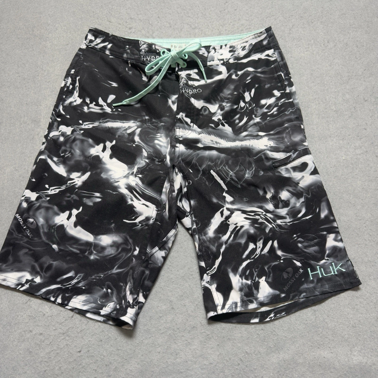 Huk Board Shorts Adult 30x11 Black White Camo Ghost Performance Fishing Beach