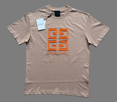 Givenchy Men s Beige T-Shirt Orange Embroidered Logo Crew Neck Tee S