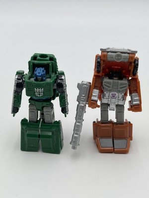 Transformers Earthrise Military Patrol complete Hasbro WFC Micromaster