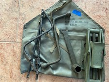M151A2 A1 M151 TOOL BAG, SCREW JACK, CRANK, DBL END LUG WRENCH, DRAIN WRENCH (c)