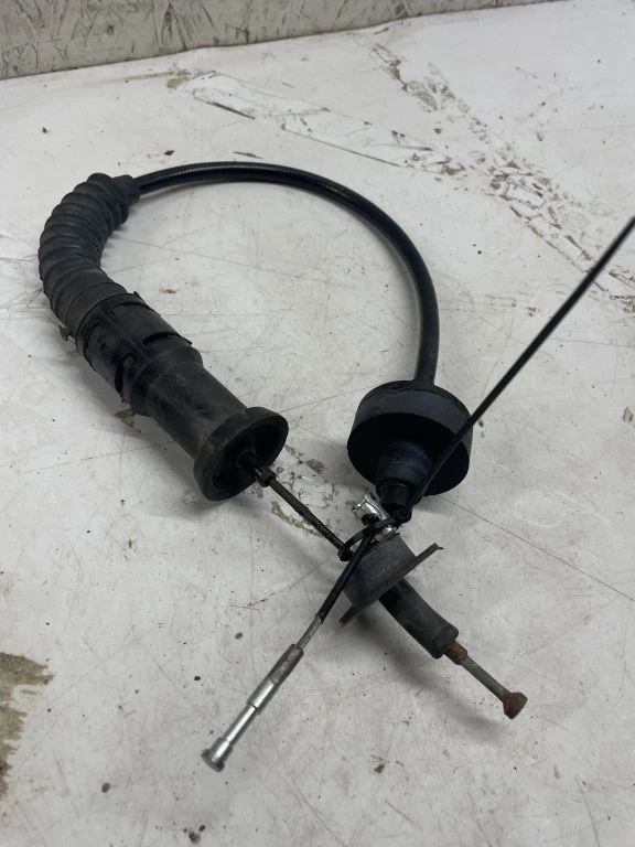 Volkswagen Golf III 1995 Cable Clutch Actuator Diesel 55 kW DTS1998 - Image 3 of 3