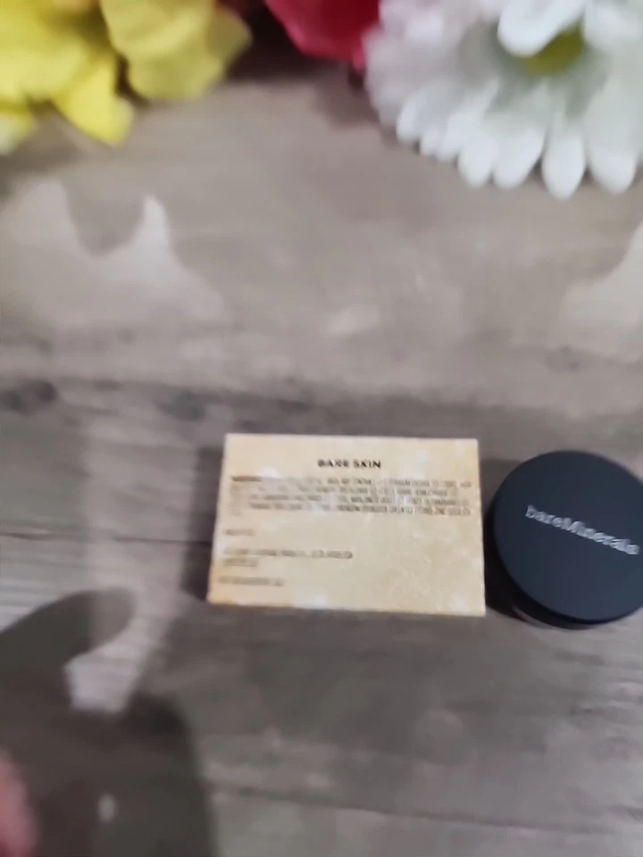 bareMinerals Loose Mineral Powder Eyecolor BARE SKIN 0.02oz SEALED - Image 2 of 3