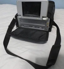 Audiovox VBP2000 Portable 5" LCD Monitor VHS Video Cassette Player  Works