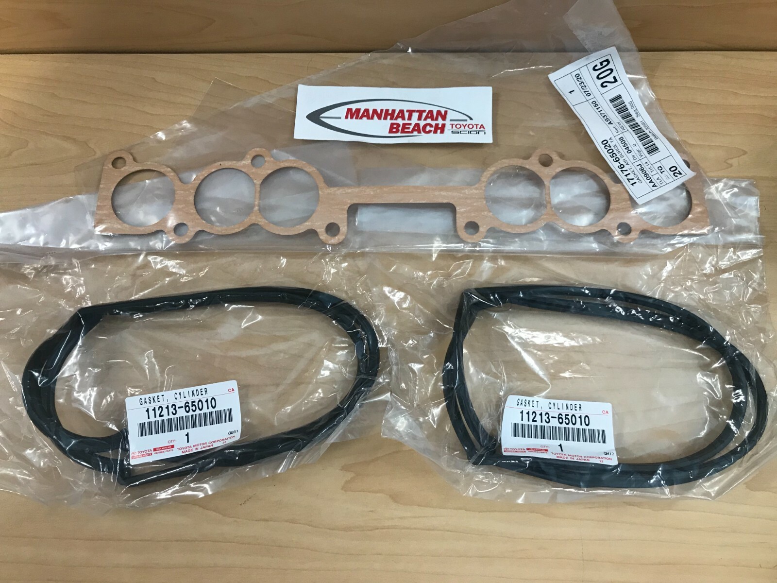 8895 4RUNNER 3.0L V6 GENUINE TOYOTA OEM VALVE COVER GASKETS & PLENUM