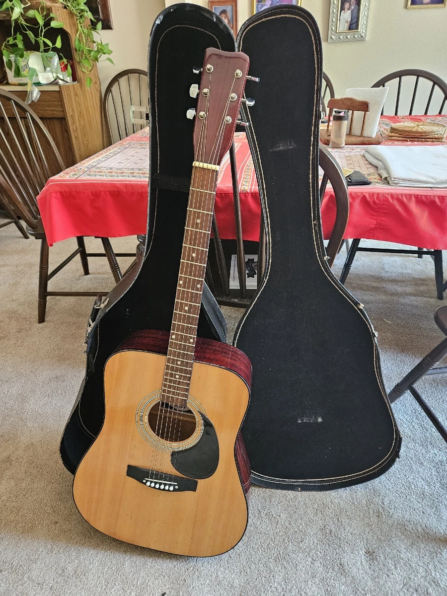 The Santa Rosa Folk Guitar Company 6 String K523 Vintage Guitar with Hard Case
