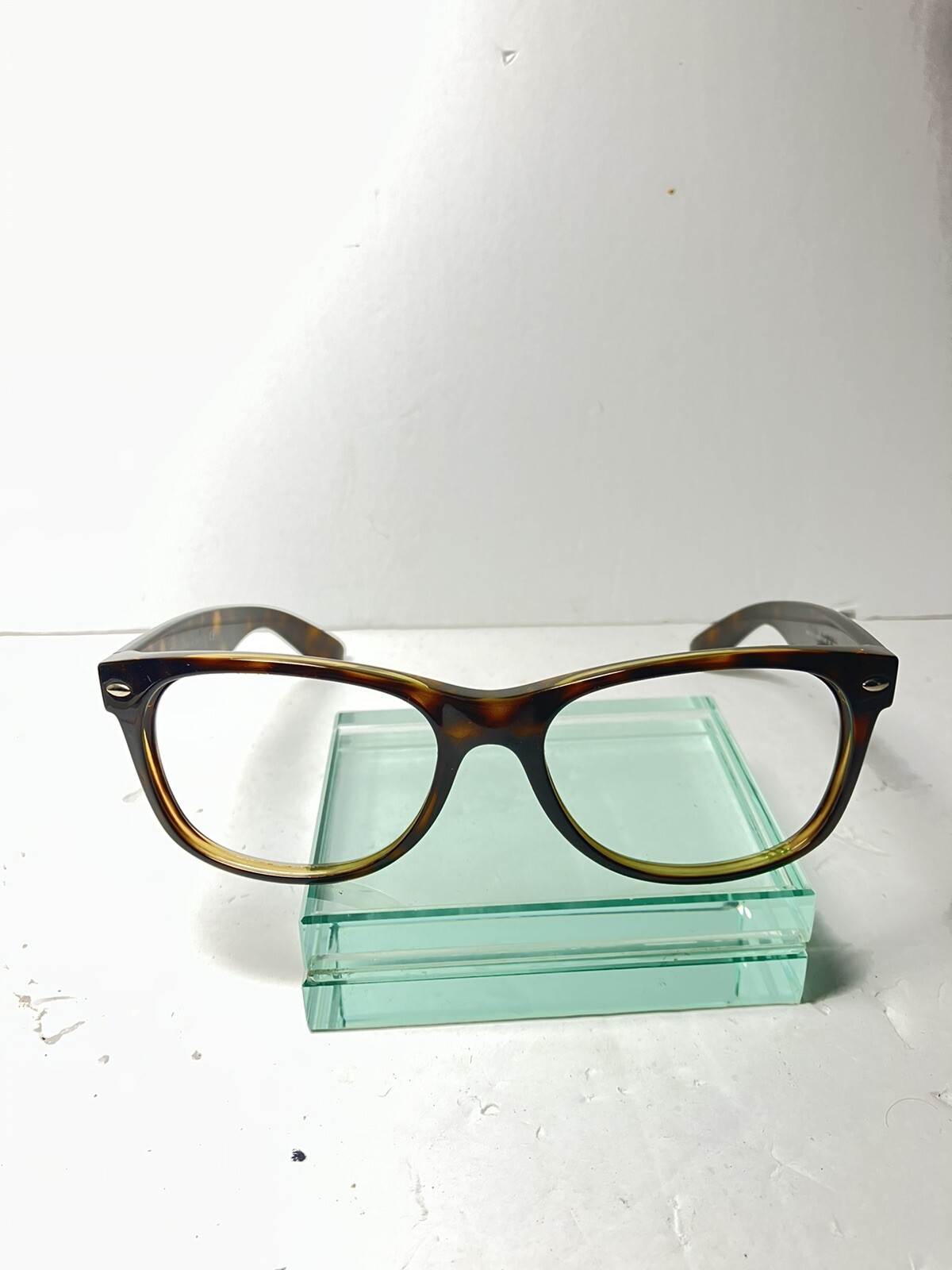 RAY-BAN RB2132 NEW WAYFARER Sunglass/Eyeglass frames 55-18 3N