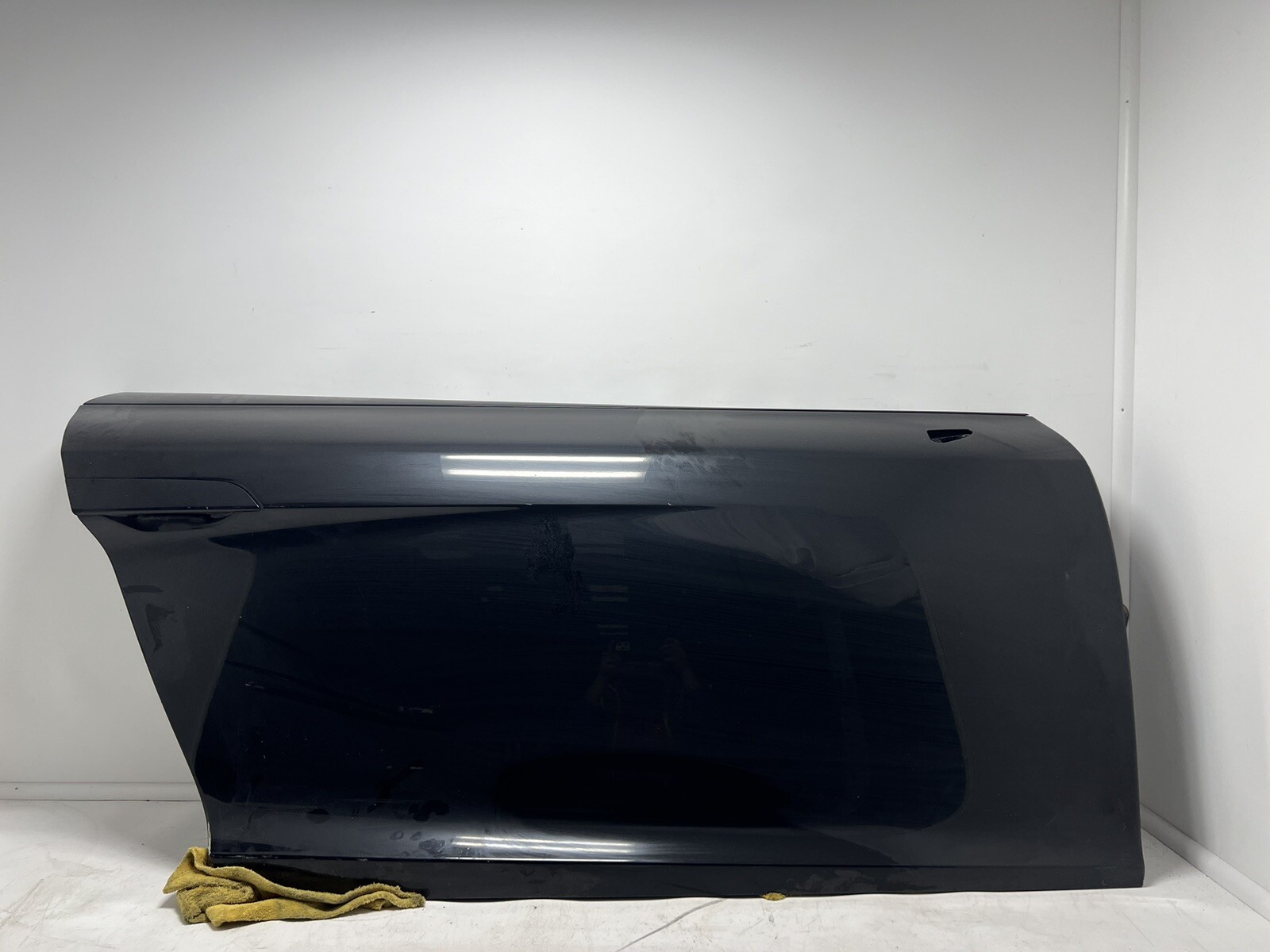 2014 Audi R8 Passenger Door Shell OEM, Used, Cosmetic blemishes USED