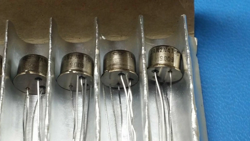 (1 PC) JAN2N4150 Bipolar (BJT) Transistor NPN 70 V 10 A - 1 W TO-5 - Image 4 of 4