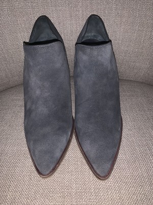 Vince Camuto Womens Cintella Grey Suede 