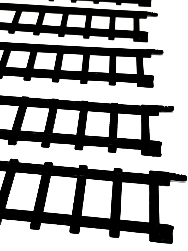 Eztec 6 x Straight Train Tracks - Image 3 of 4