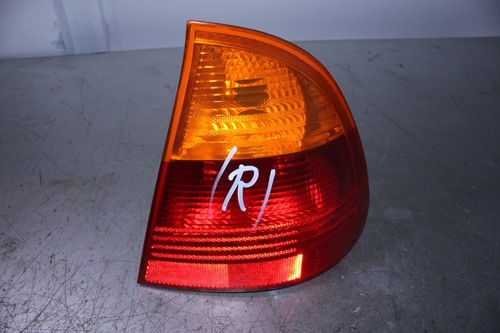 BMW E46 320D Touring 110kW 150PS Rücklicht Rückleuchte Außen rechts 6928386