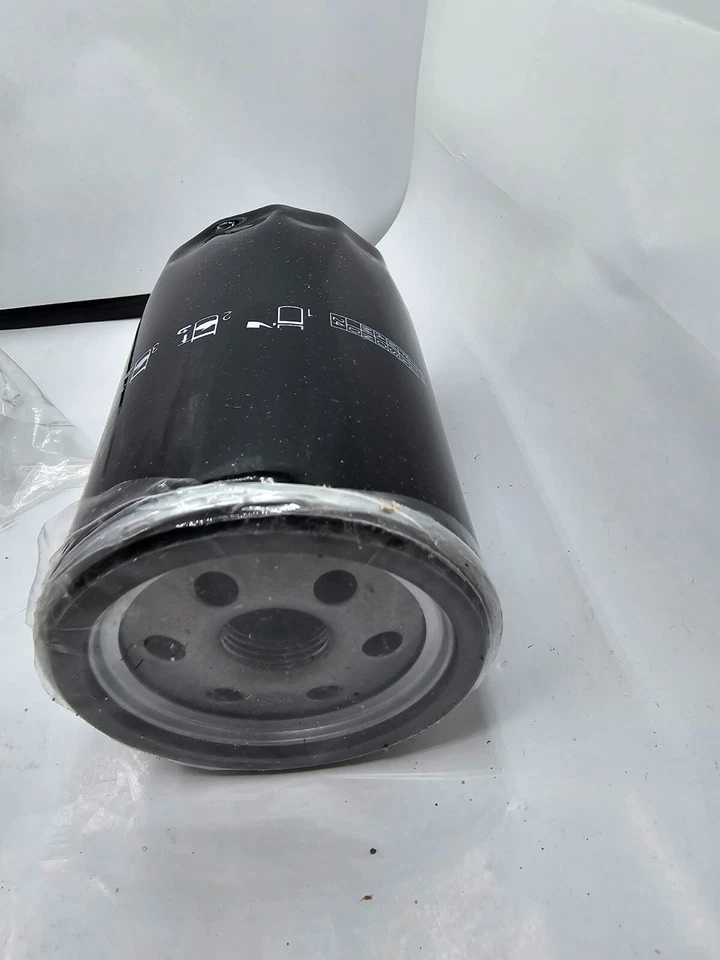 Filtro de aceite Mahle OC142 para modelos Porsche 968 1995 Foto 3 de 4