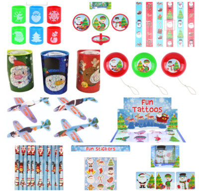 100 Weihnachtsfeiertüten Spielzeug. Je 10 Spielzeug! Fundraising! Party! Füller!