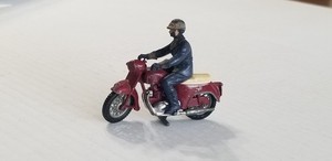 1:32 Vintage 1970 Britains Triumph Motorcycle With Rider No. 9686 Shelf DD4
