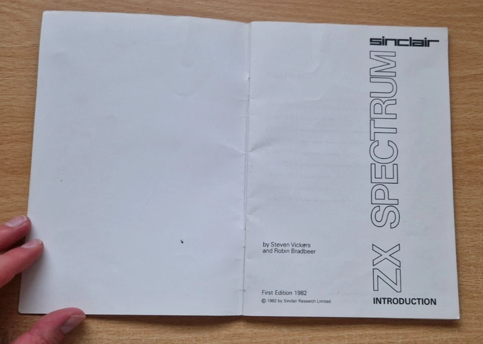 Sinclair ZX Spectrum - Introduction Booklet - 1st Edition - Paperback - Image 2 of 4