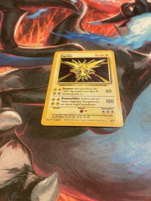 Pokémon Zapdos 16/102base Set