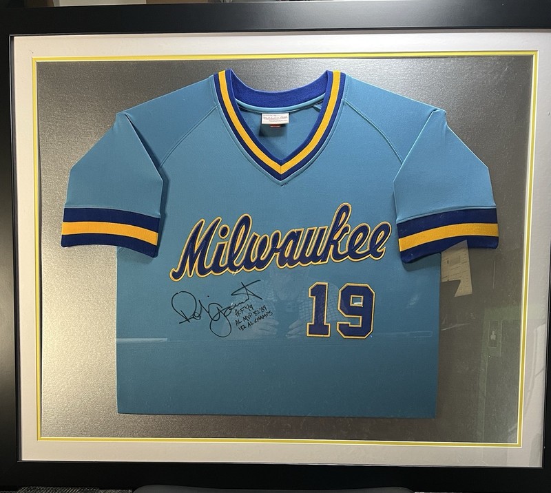 Robin Yount autographed & framed Milwaukee Brewer's Mitchell &  Ness MLB Jersey