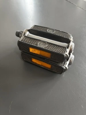 Raleigh Chopper MK2 Grifter Vintage Pedals with Short Reflectors - Image 1 of 4