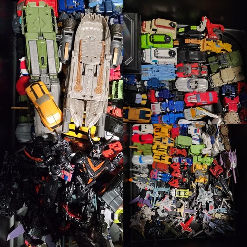 Huge Lot Of Transformers Toys Legends Class Legion Class Cyberverse - Picture 1 of 23