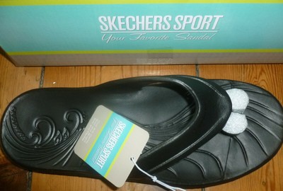 skechers beaching it flip flops