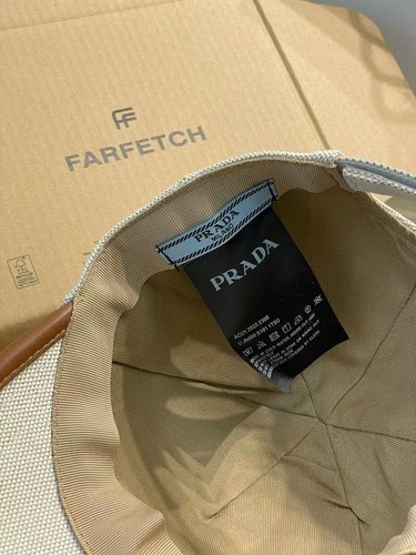 classic off-white baseball cap - Picture 8 of 9