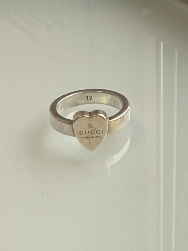 Authentic Gucci Stamp Logo Sterling Silver Heart Shaped Ring Size 6