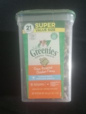 Greenies Feline Natural Dental Care Cat Treats 21 oz Tub 02/2026