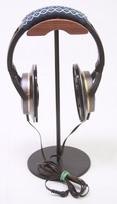 Audio Technica ATH-WS770BRD Solid Bass Wired Headphones Used