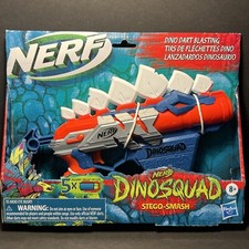 Nerf DinoSquad Stegosmash Dart Blaster, 4-Dart Storage, 5 Official Nerf Darts,