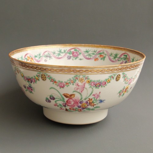Bowl - Porcelain - China - Qianlong/Jiaqing - 18th C. - Qing Porcelain - Picture 2 of 15