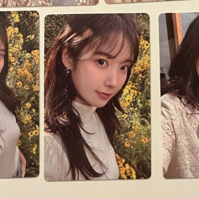 IU Photocard IU Official [2025 Season's Greetings]_Authentic