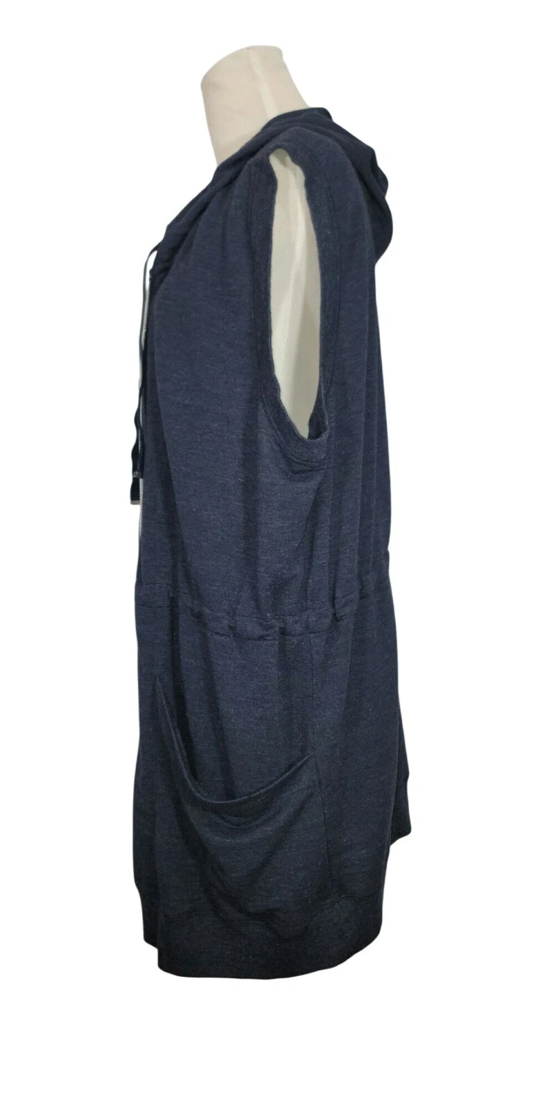 yogalicious sleeveless zippered front hooded pockets adjustable jacket