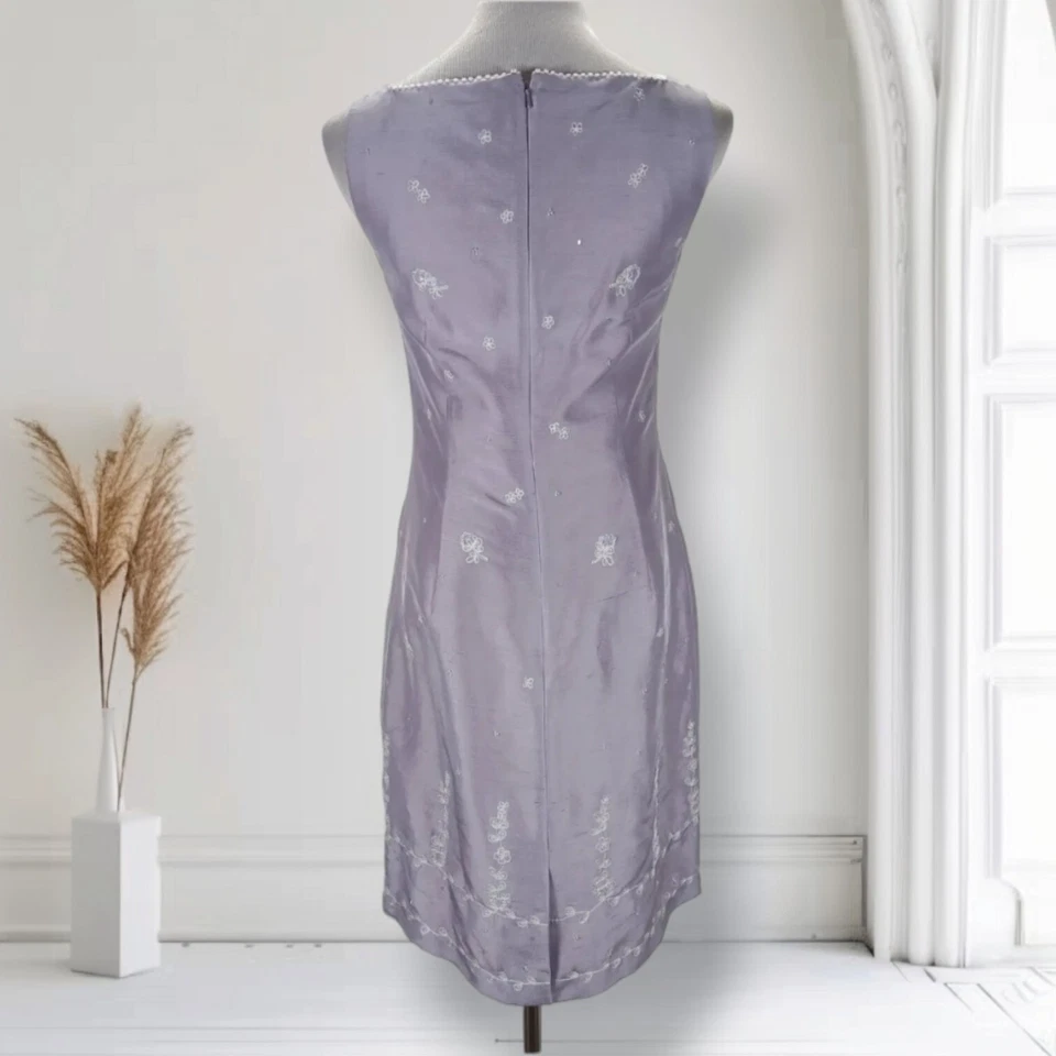 Vestido Vaina Vintage Kay Unger Bordado Talla 6 Lila Floral Cuello Barco Foto 4 de 4