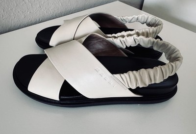 MARNI Sandalen Fussbet Leder Elfenbein Gr. 41 w. neu 695 