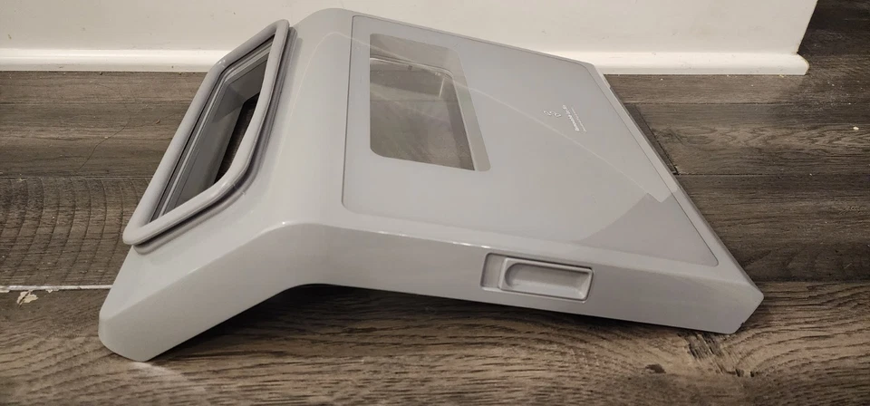 Kitchenaid Frigorífico Puerta Extraíble Cubo de Hielo del Modelo #KRMF706ESS Gris Foto 4 de 4