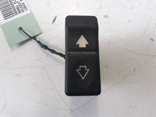 Lève vitre Peugeot 605