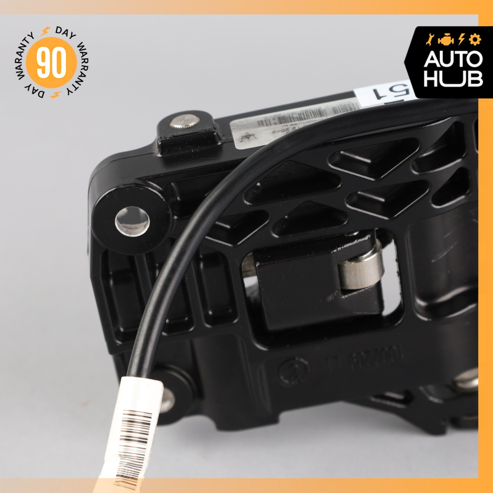 10-19 Maserati GranTurismo S GranCabrio front Left Top Roof Lock Latch OEM 28k