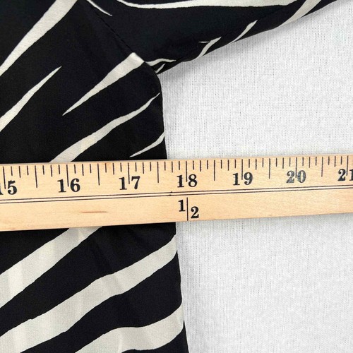 THREAD SOCIAL Dress Womens 2 Black Cream Swirl Print Silk 3/4 Sleeve Shift Mod - Picture 14 of 17