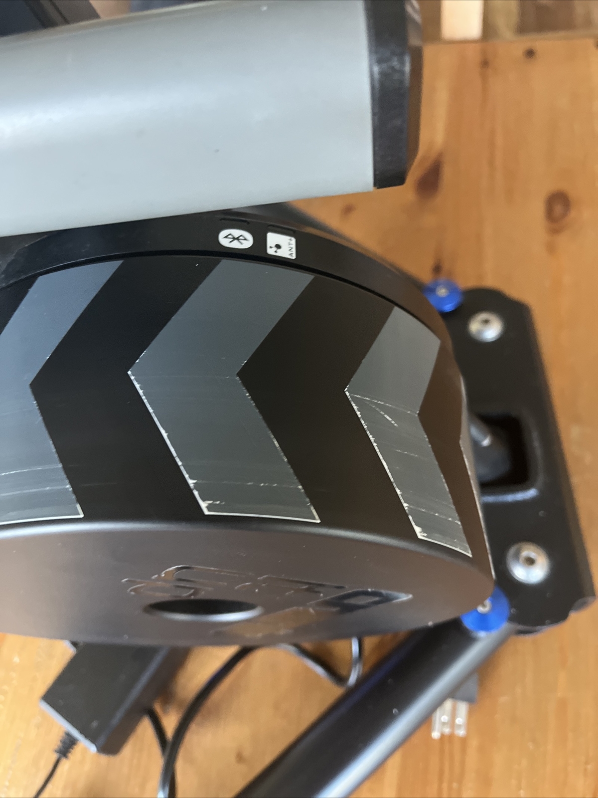 Wahoo KICKR Smart Turbo Trainer V4 Pro For Swift Trainer road eBay